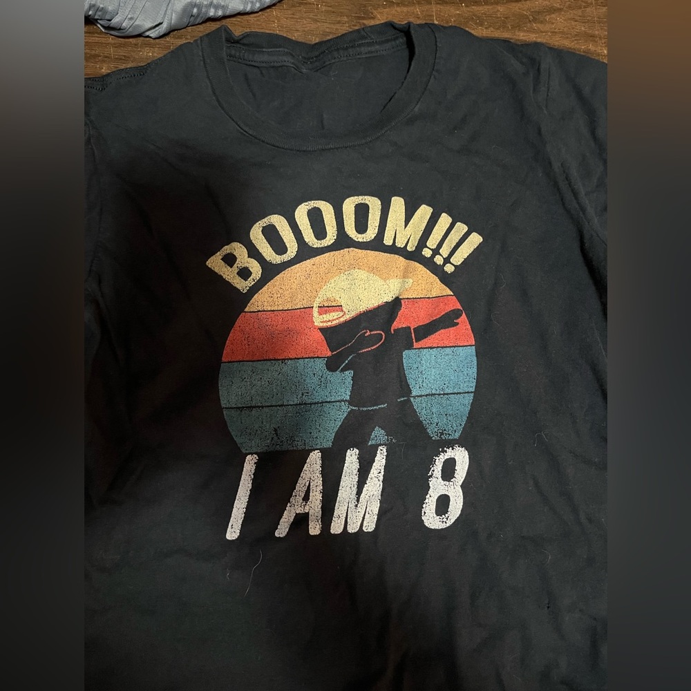 8 year old birthday boy T-shirt. Boom I’m 8.